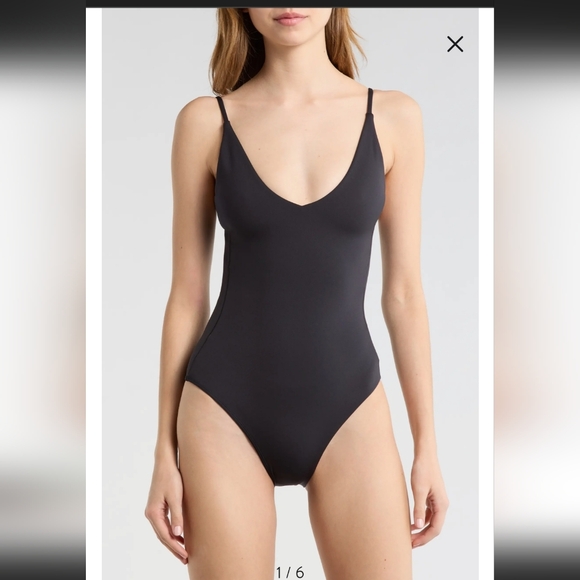 LEFT ON FRIDAY Other - LEFT ON FRIDAY SUNDAY ONE PIECE SWIMSUIT. /COLOR:JET. /SIZE:MEDIUM